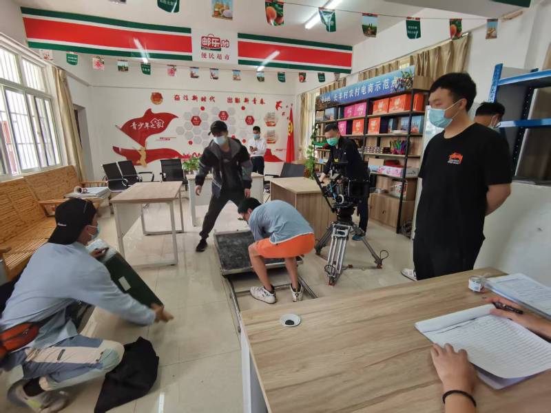 陇川县广告片拍摄公司：极简主义践行者，少即是多的视觉哲学
